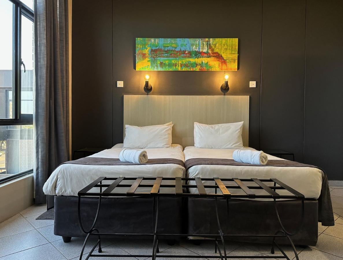 N1 Hotel Samora Machel 하라레 외부 사진