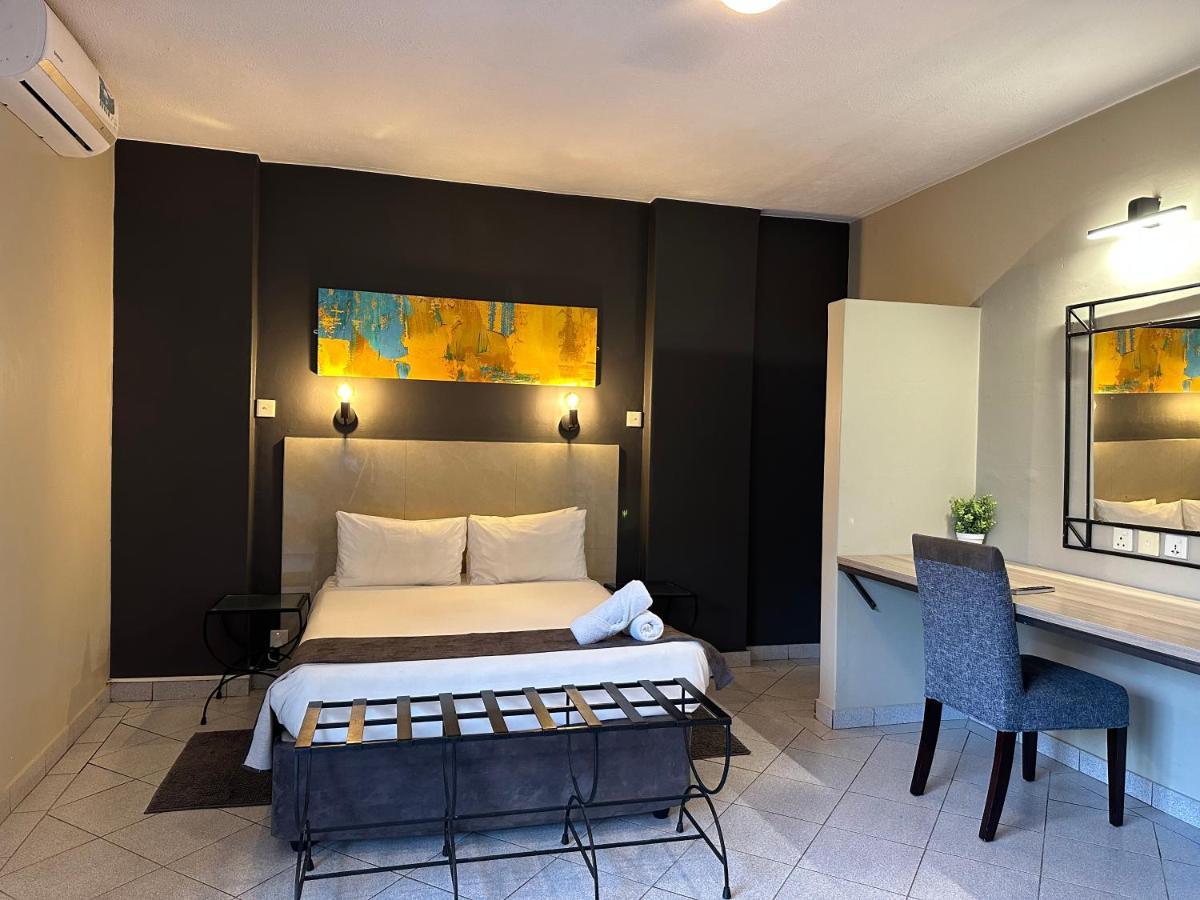 N1 Hotel Samora Machel 하라레 외부 사진