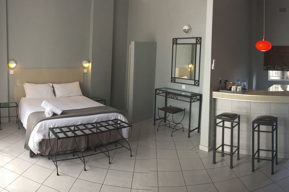 N1 Hotel Samora Machel 하라레 외부 사진